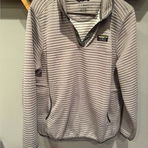 L.L. Bean Gray Women's Airlight Knit Pullover. 1X